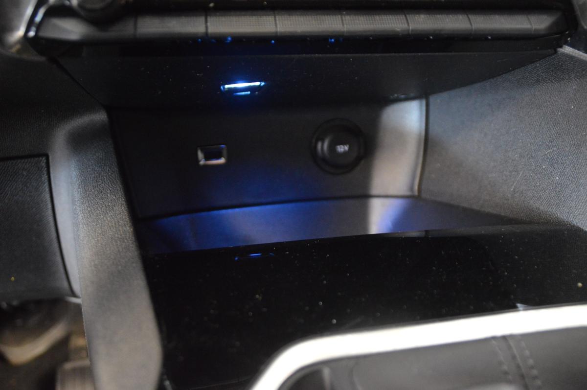 peugeot-3008-2021-diesel-1499cc
