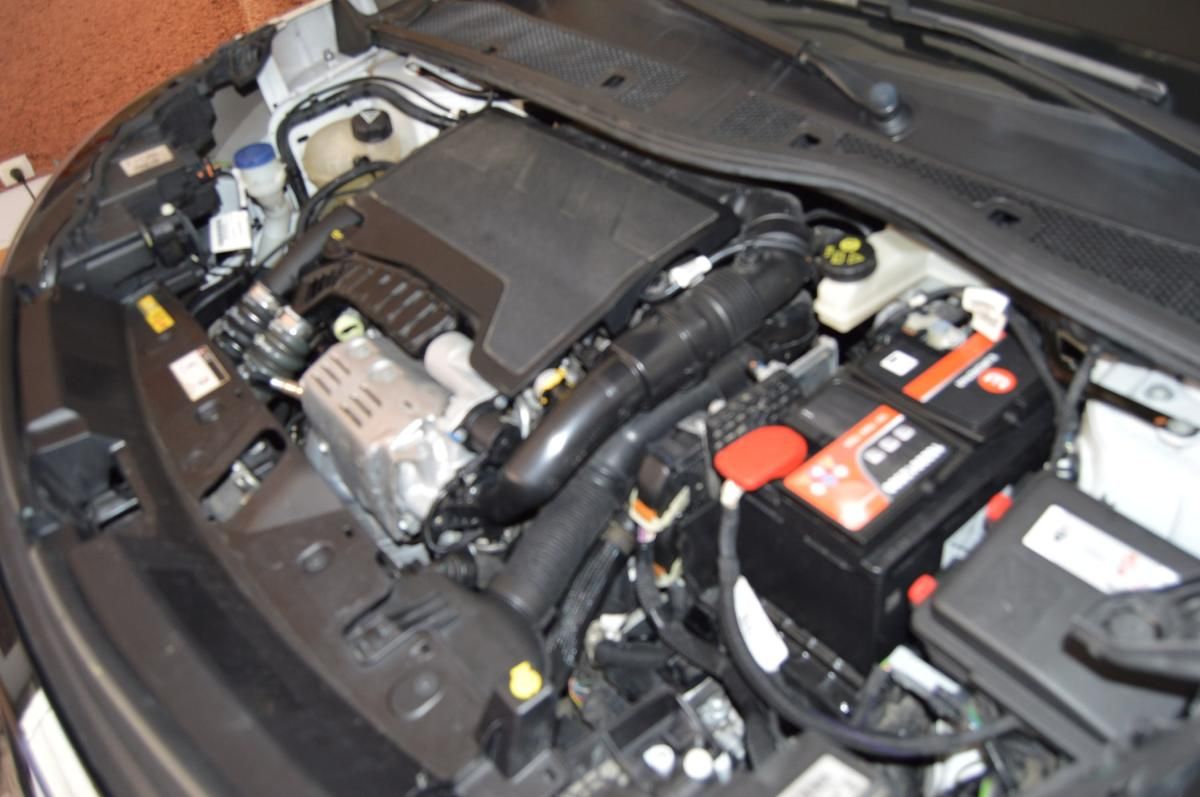 peugeot-2008-2020-gasolina-1199cc