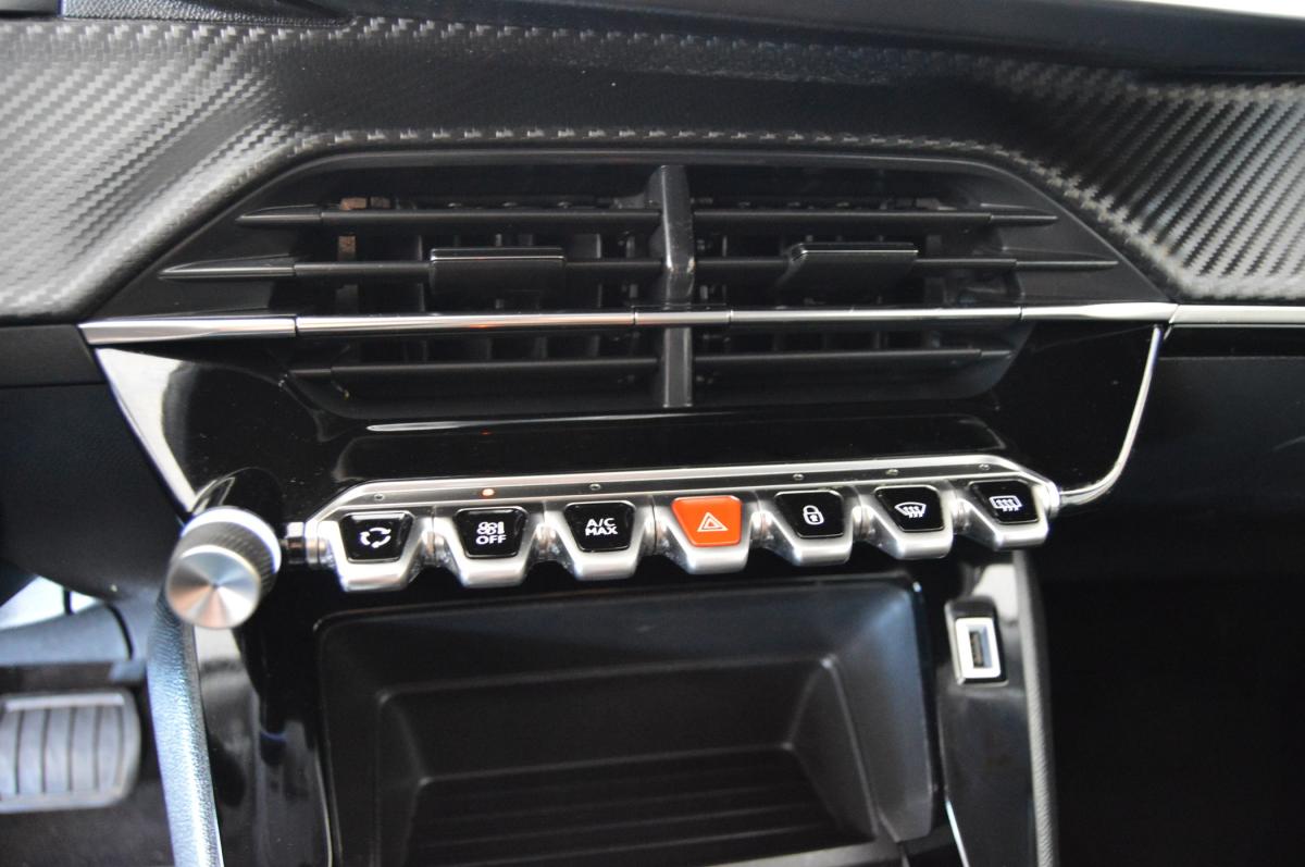 peugeot-2008-2020-gasolina-1199cc
