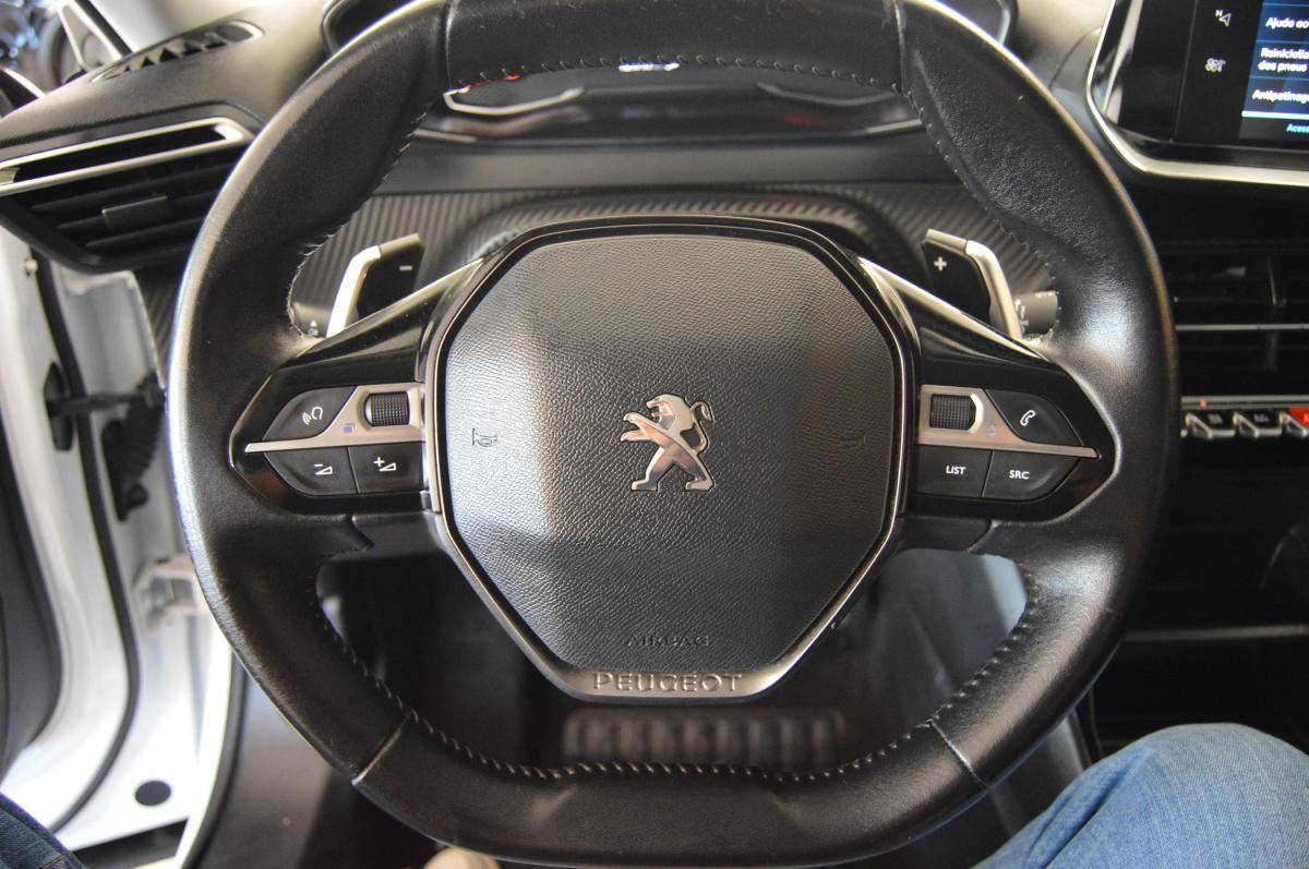 peugeot-2008-2020-gasolina-1199cc