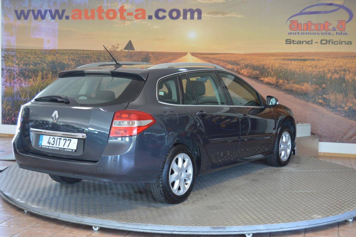 renault-laguna-break-2010-diesel-1461cc