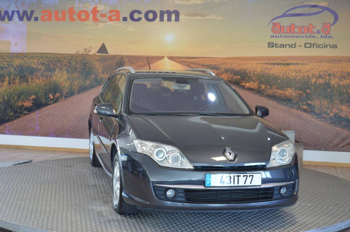 renault-laguna-break-2010-diesel-1461cc