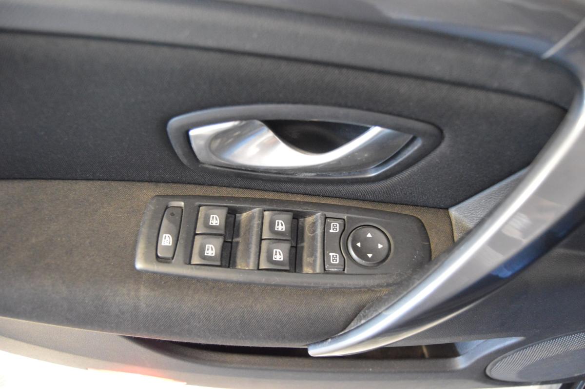 renault-laguna-break-2010-diesel-1461cc
