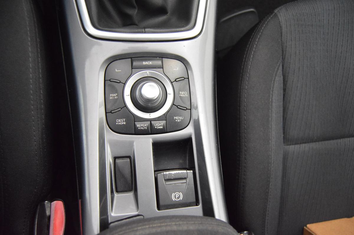 renault-laguna-break-2010-diesel-1461cc