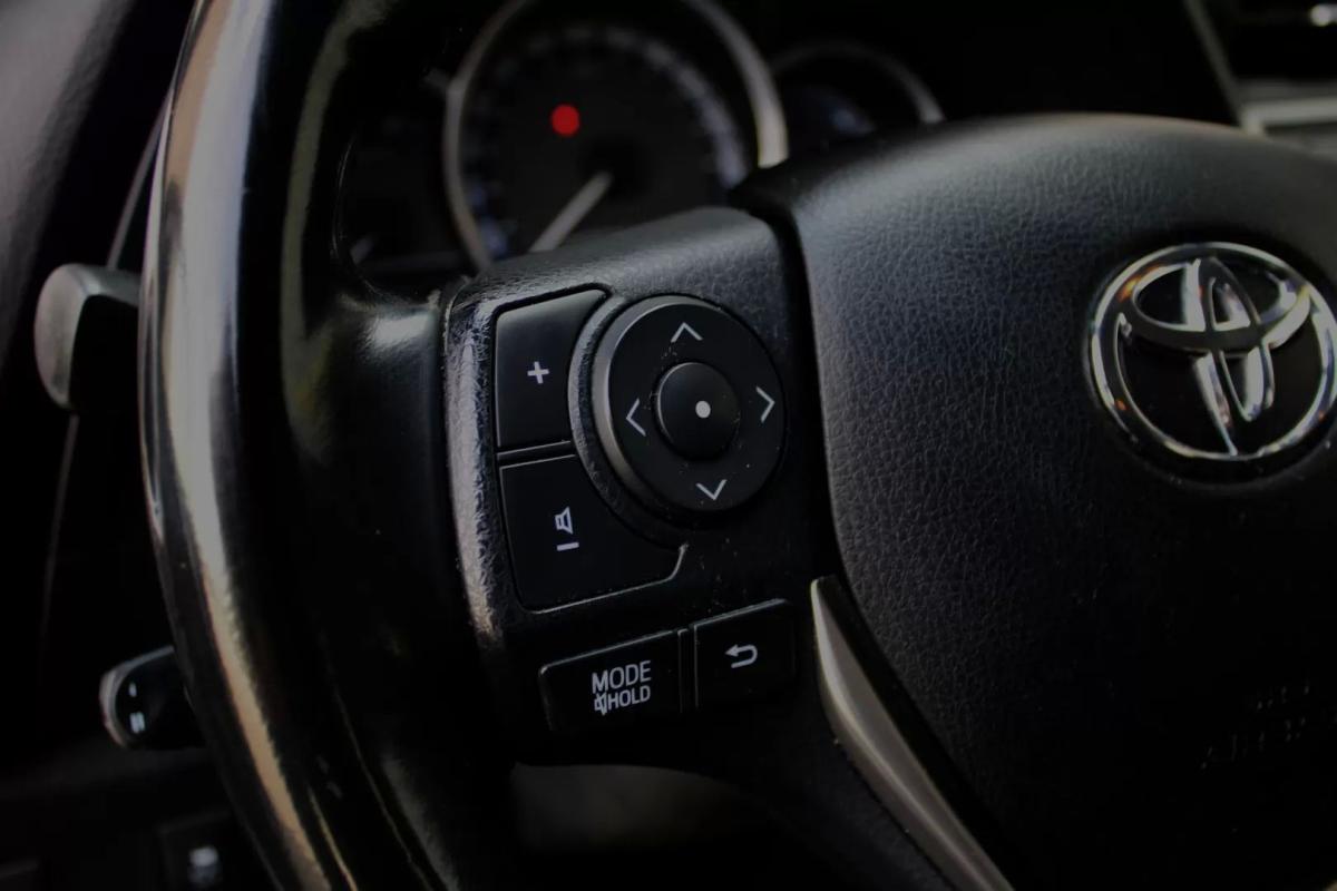 toyota-auris-2013-diesel-1364cc