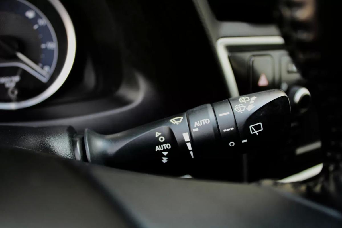 toyota-auris-2013-diesel-1364cc