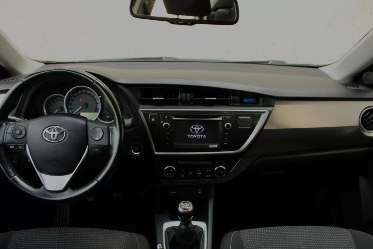 toyota-auris-2013-diesel-1364cc