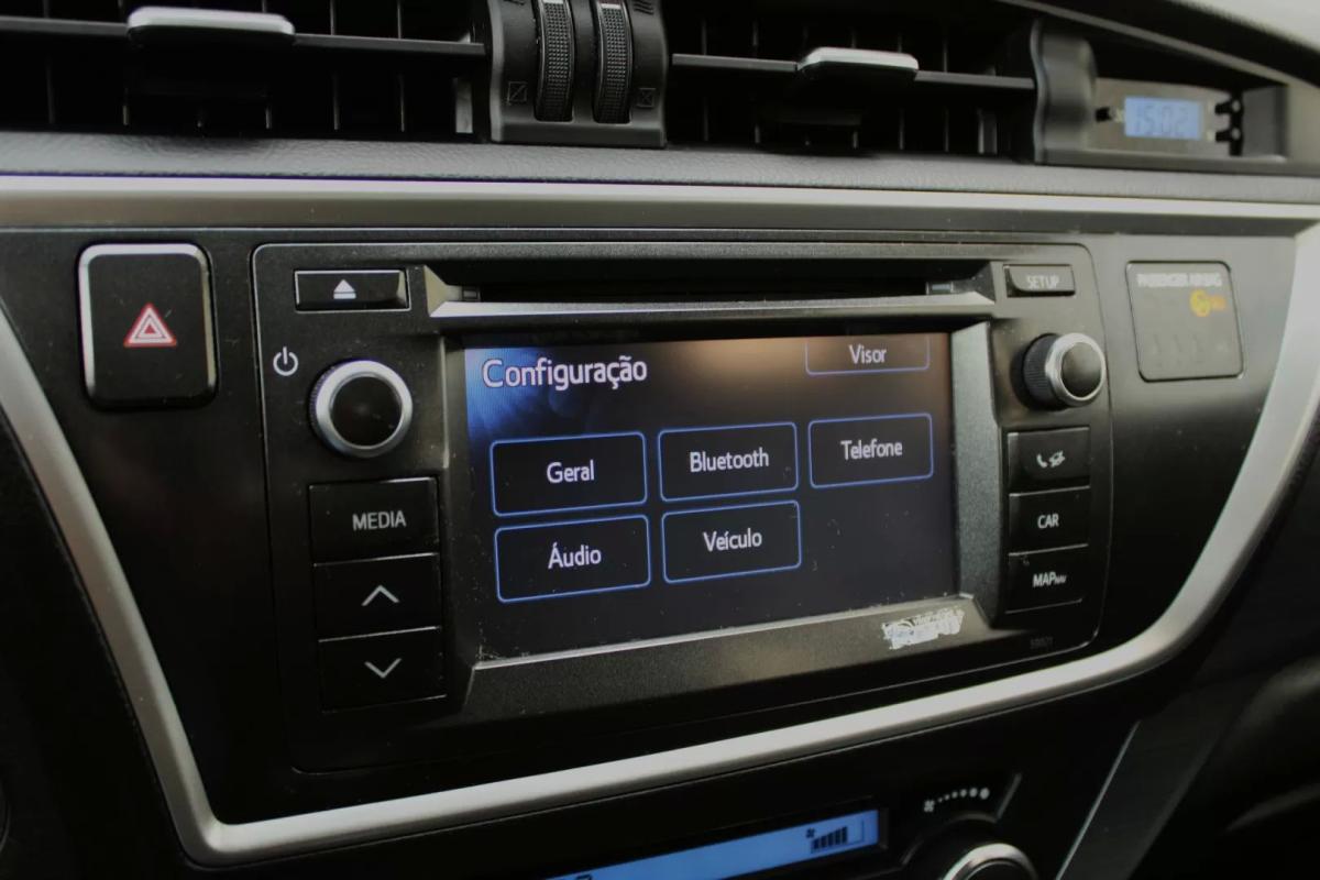 toyota-auris-2013-diesel-1364cc