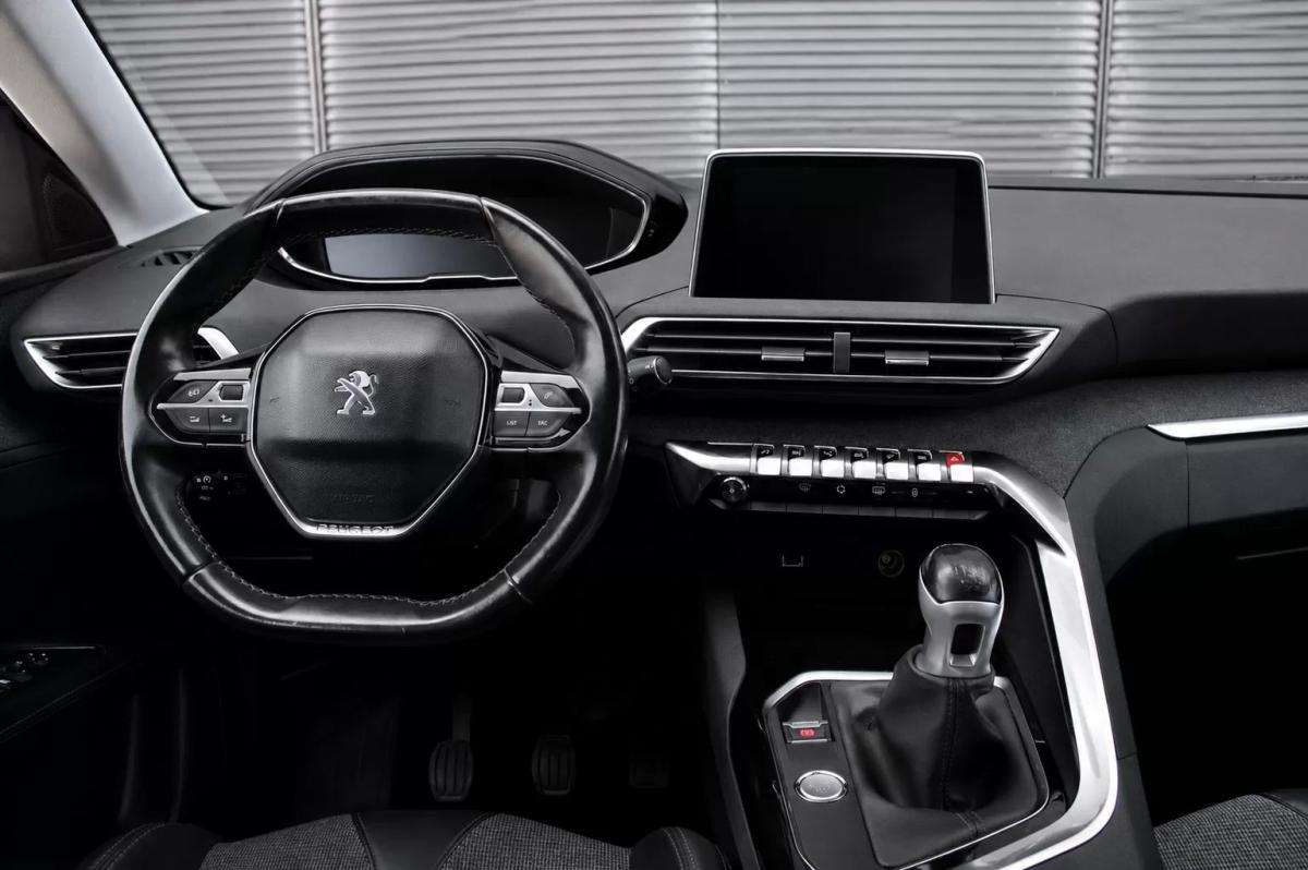 peugeot-3008-2016-diesel-1560cc