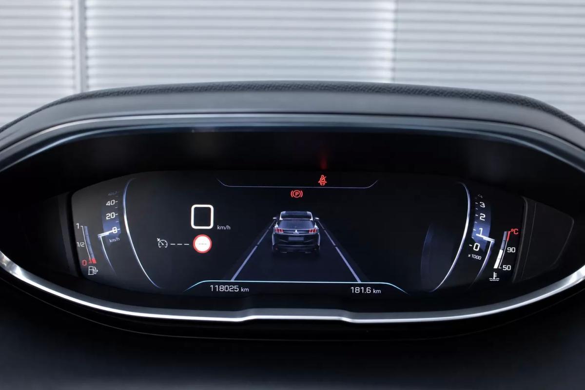 peugeot-3008-2016-diesel-1560cc
