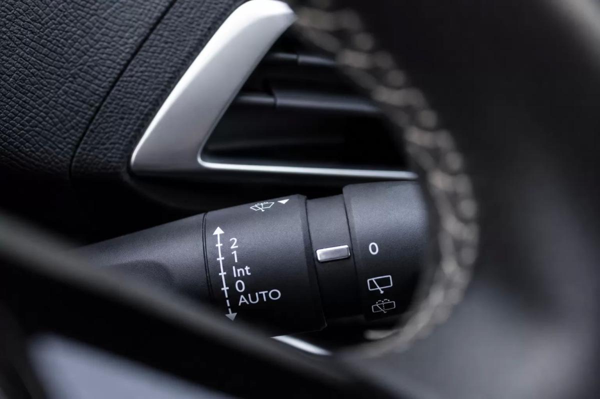 peugeot-3008-2016-diesel-1560cc