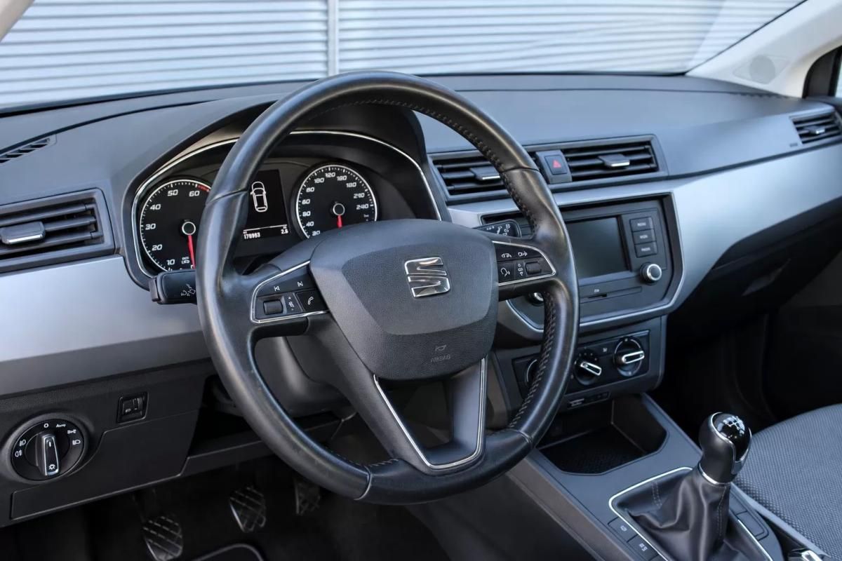 seat-ibiza-2017-gasolina-999cc