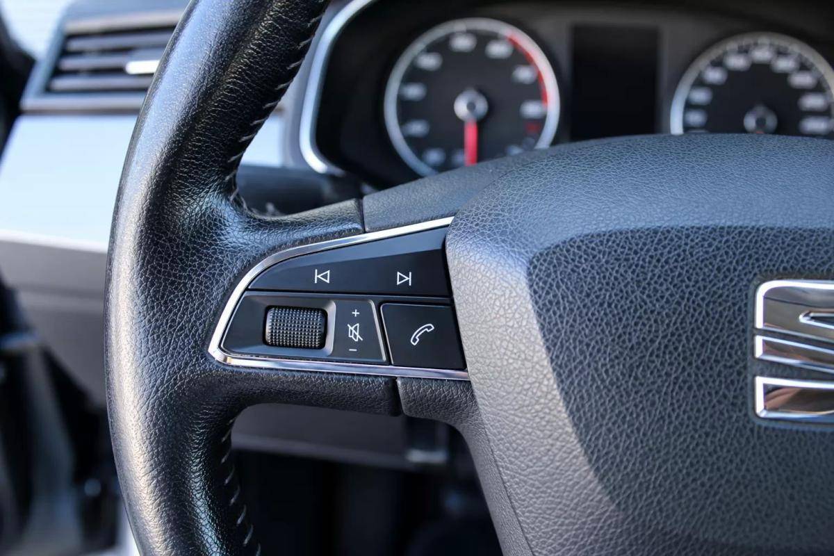 seat-ibiza-2017-gasolina-999cc