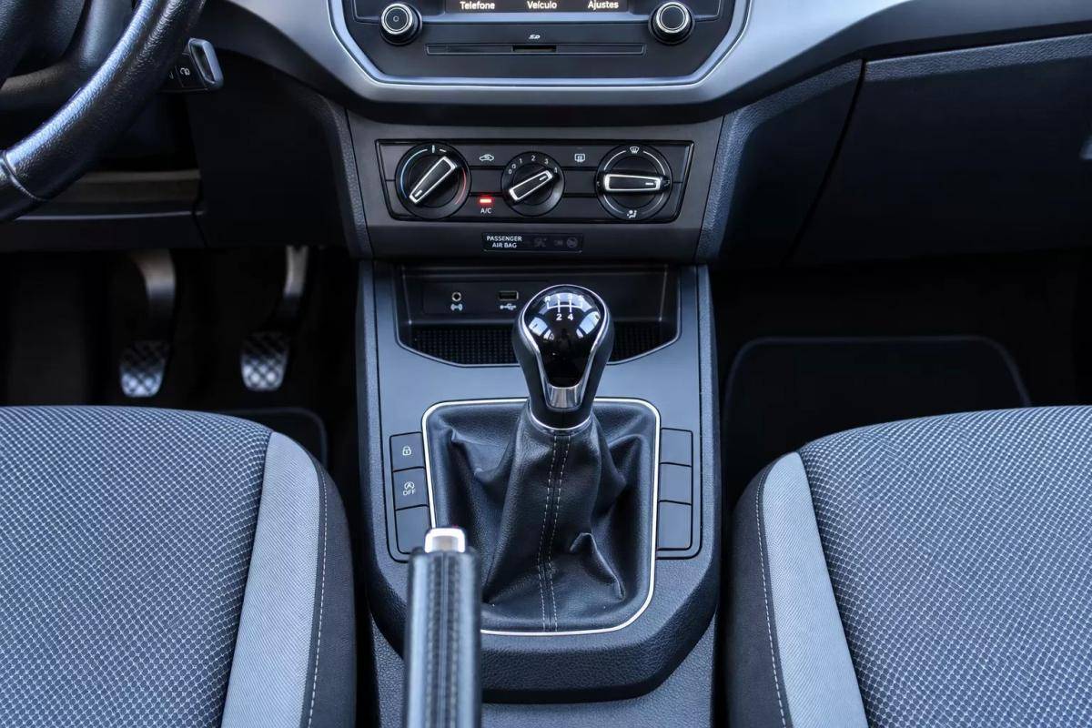 seat-ibiza-2017-gasolina-999cc