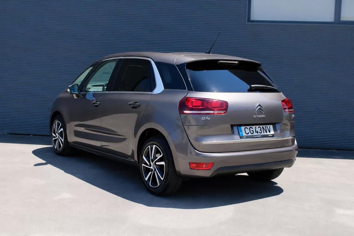 citroen-c4-picasso-2017-diesel-1560cc