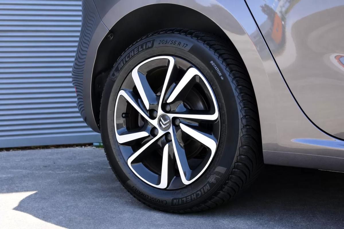 citroen-c4-picasso-2017-diesel-1560cc