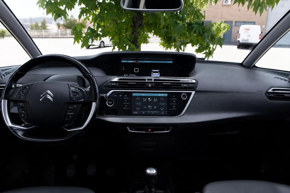 citroen-c4-picasso-2017-diesel-1560cc