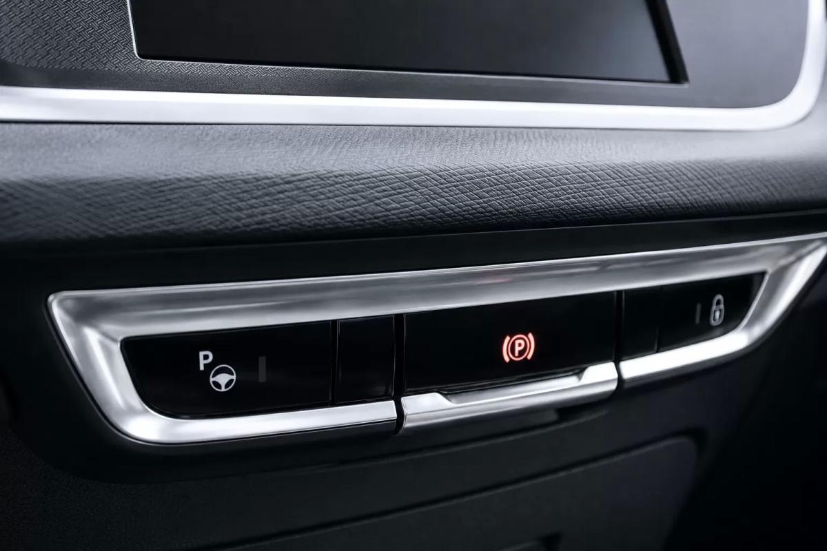 citroen-c4-picasso-2017-diesel-1560cc