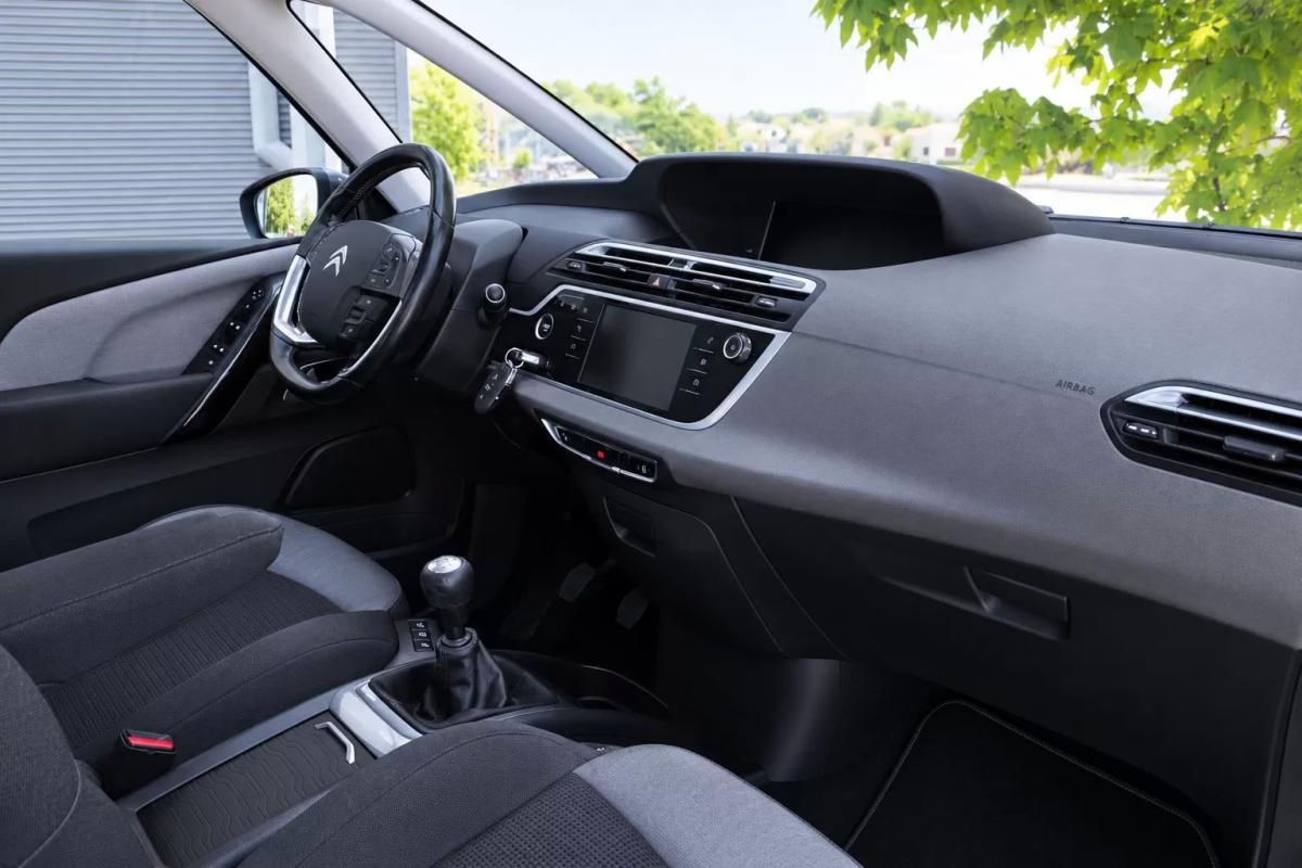citroen-c4-picasso-2017-diesel-1560cc