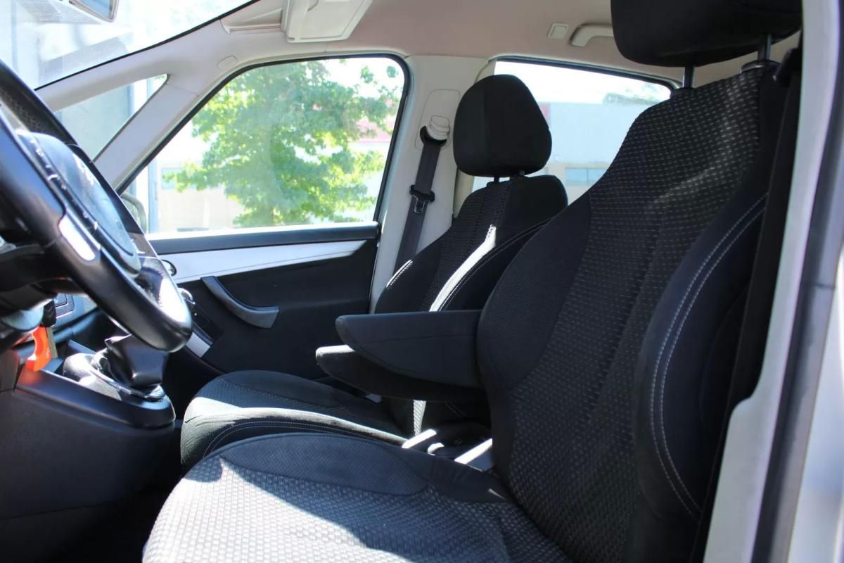 citroen-c4-picasso-2010-diesel-1560cc
