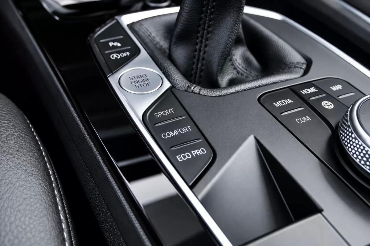 bmw-serie-1-2019-diesel-1496cc