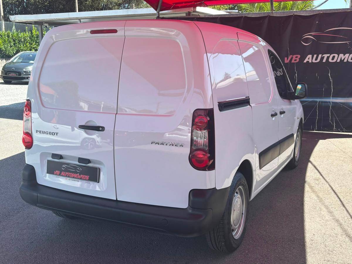 peugeot-partner-2013-diesel-1560cc
