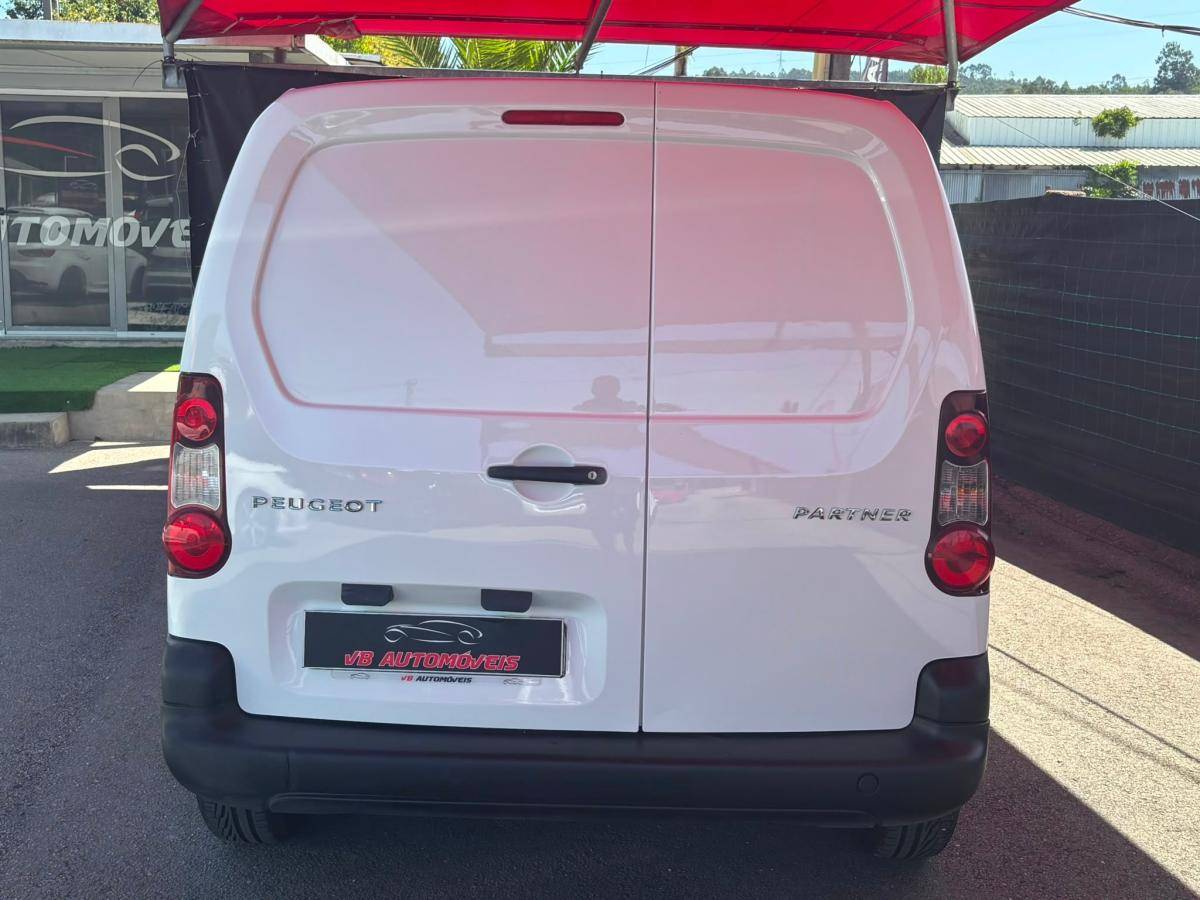peugeot-partner-2013-diesel-1560cc