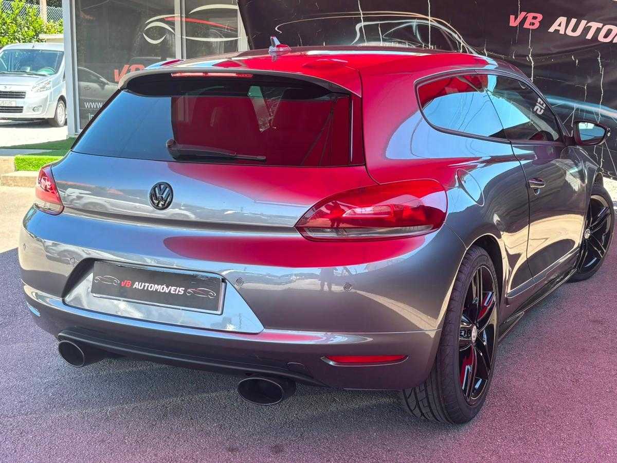 volkswagen-scirocco-2011-diesel-1968cc