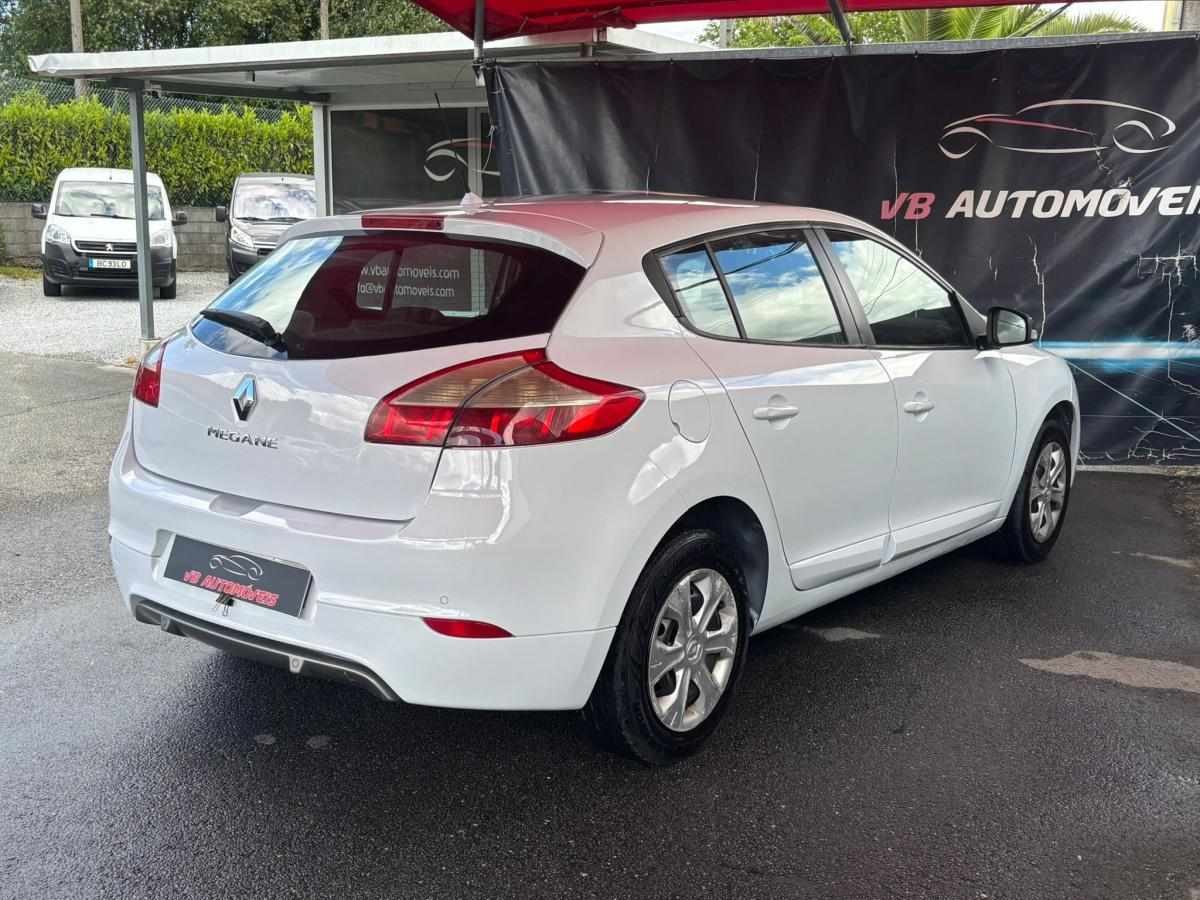 renault-megane-2010-diesel-1461cc