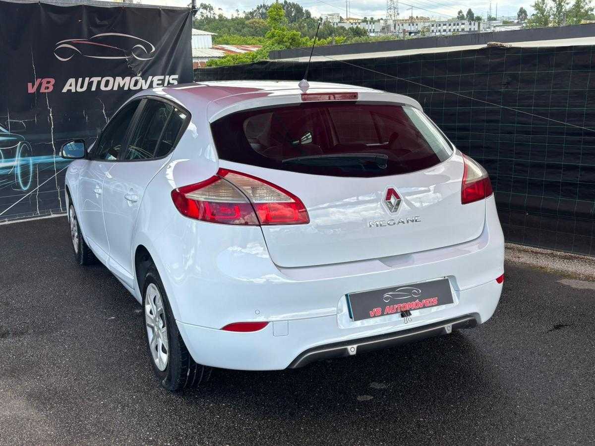 renault-megane-2010-diesel-1461cc
