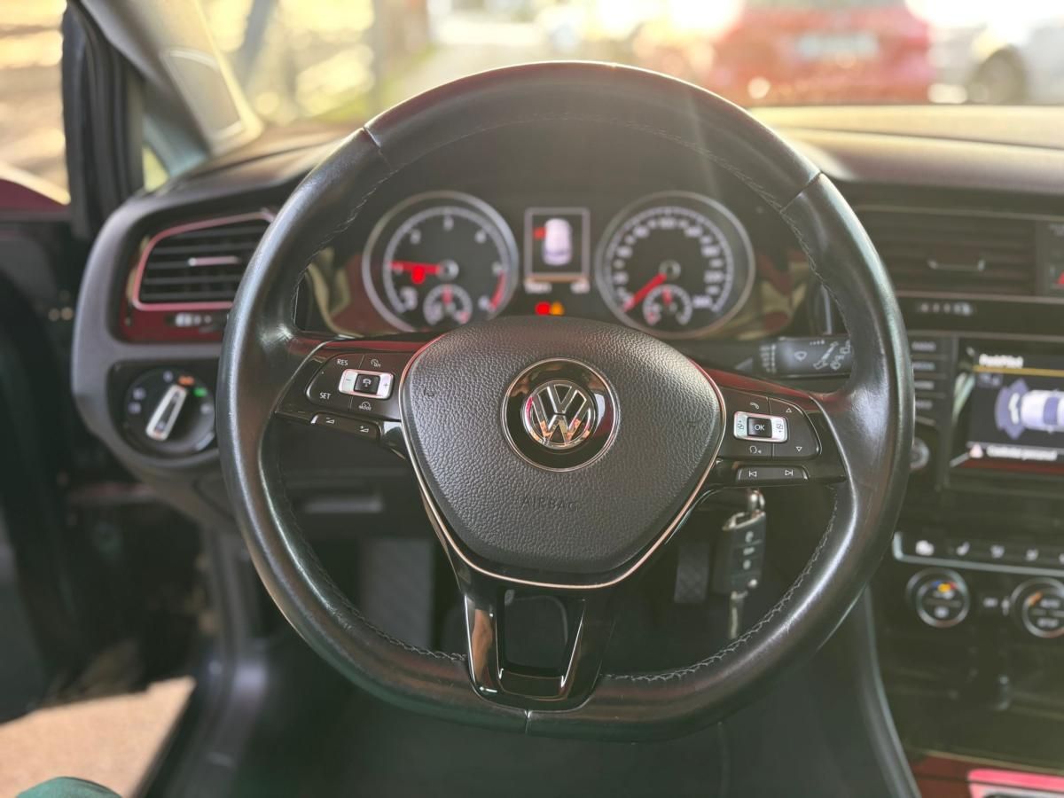 volkswagen-golf-2014-diesel-1598cc