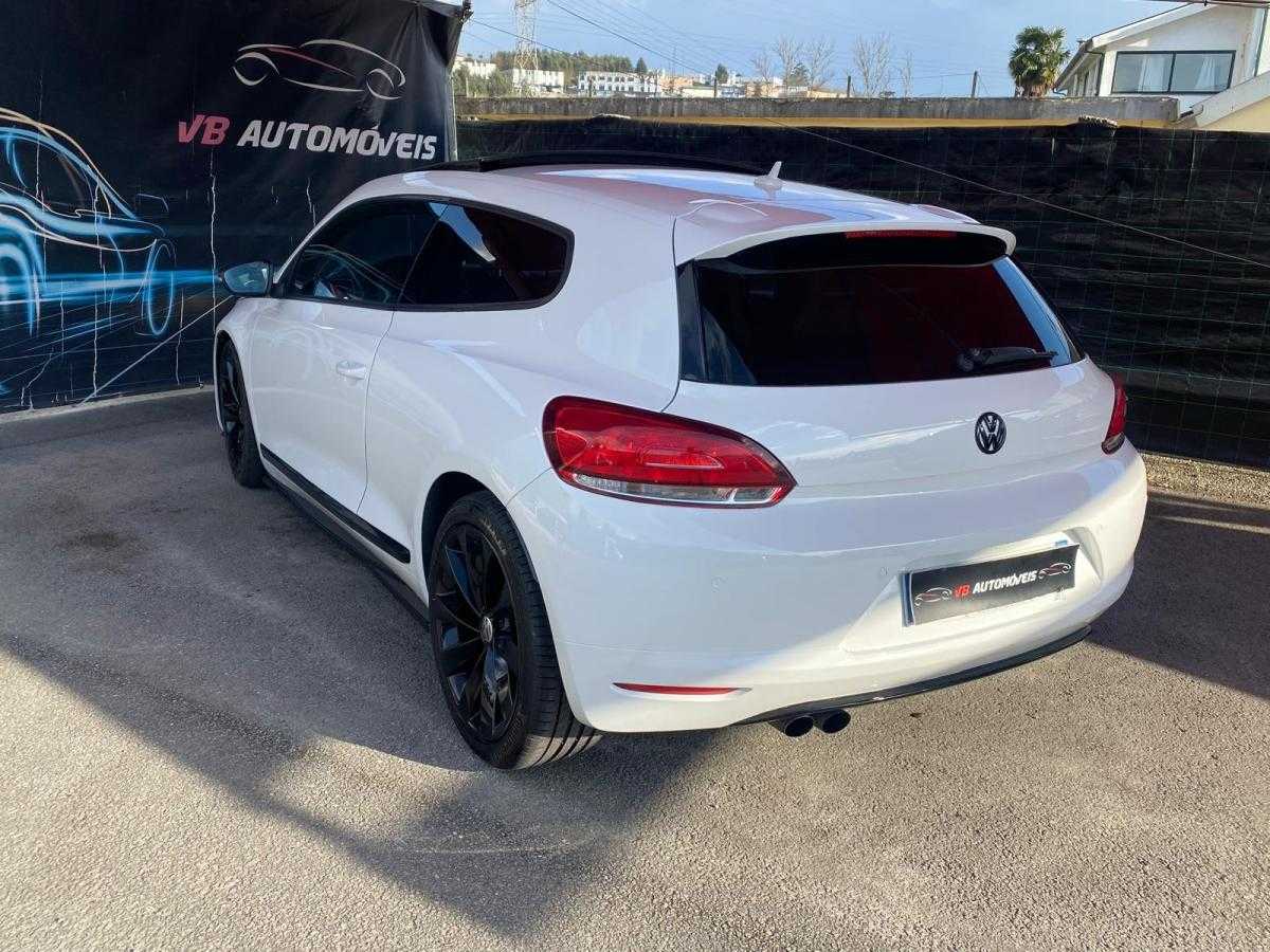volkswagen-scirocco-2010-diesel-1968cc