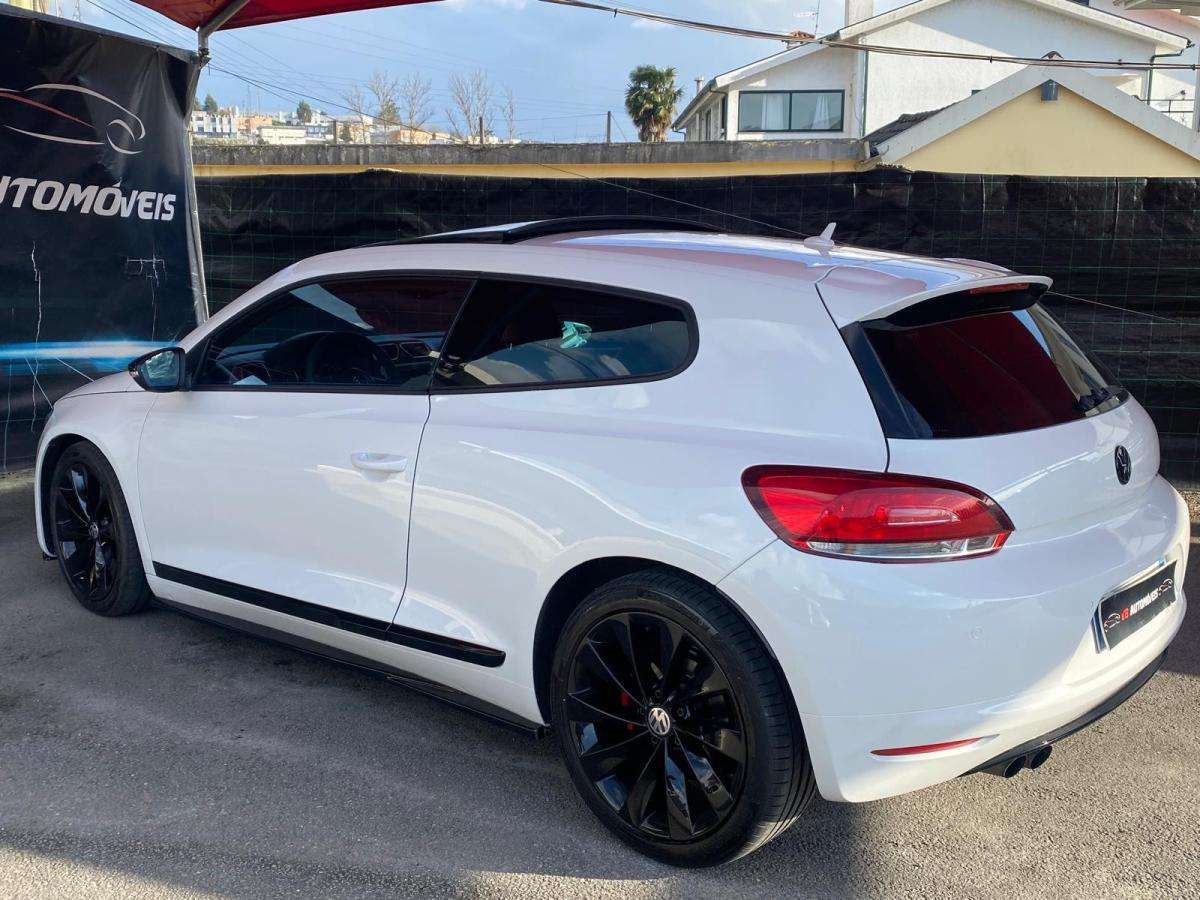 volkswagen-scirocco-2010-diesel-1968cc