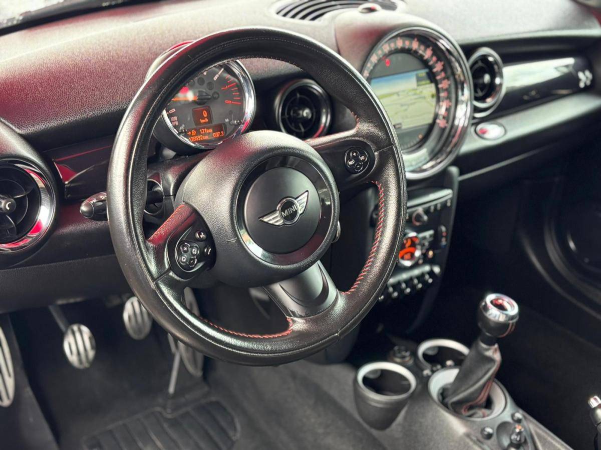 mini-cooper-2011-gasolina-1598cc
