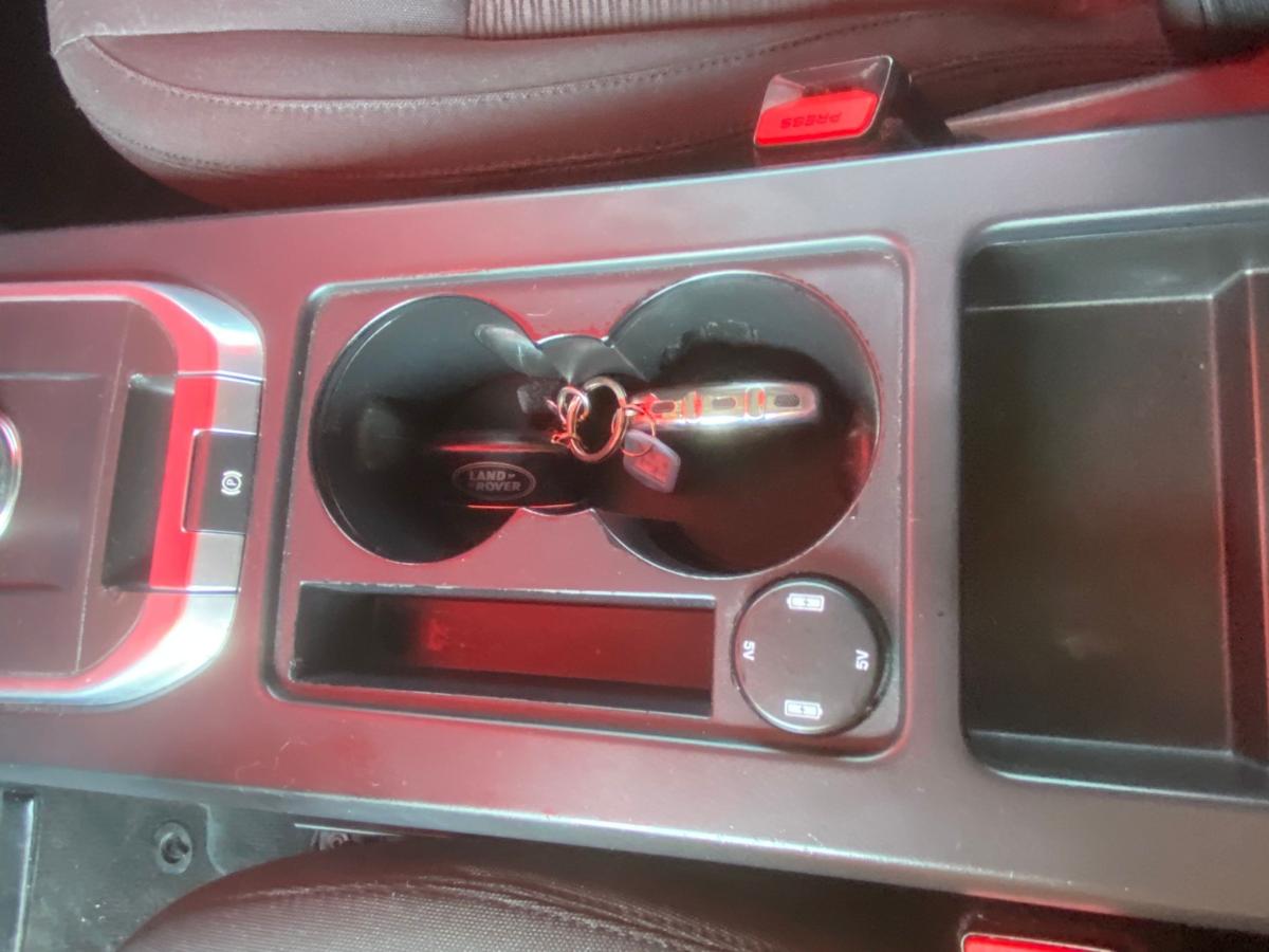 land-rover-discovery-sport-2018-diesel-1999cc