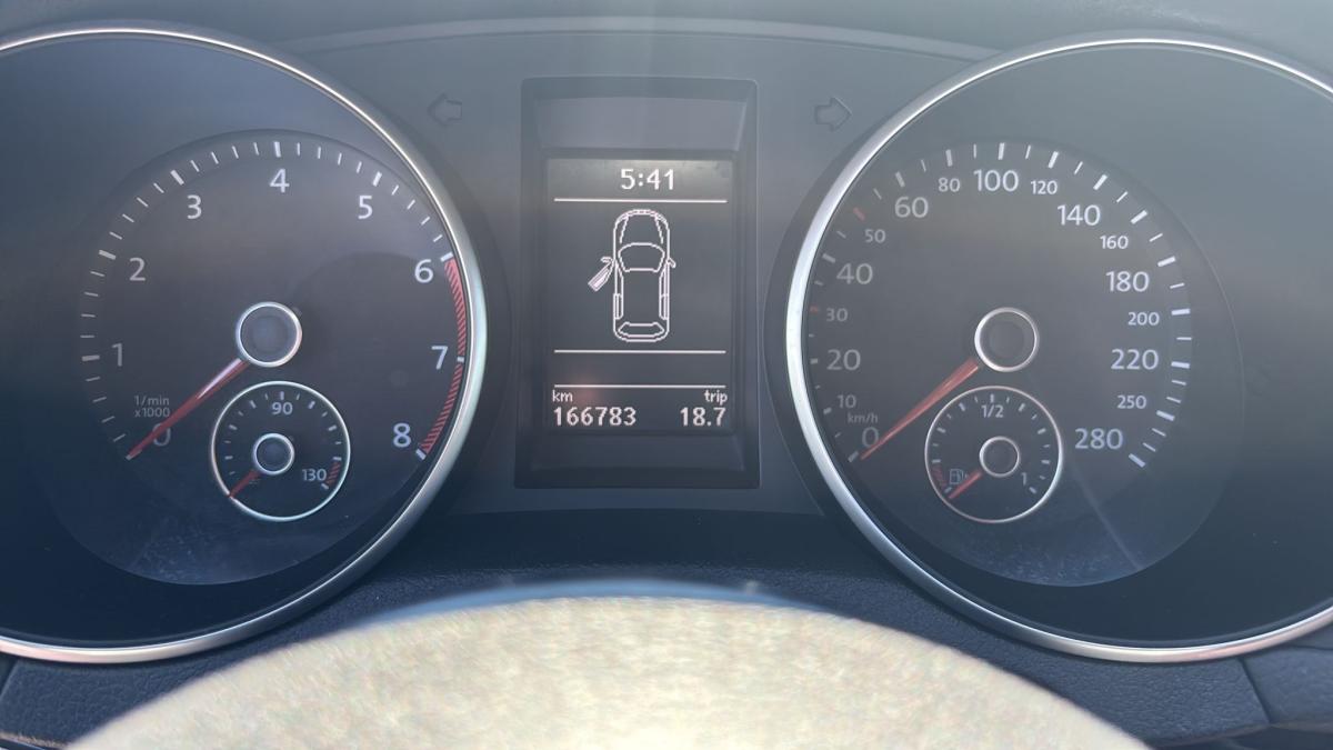 volkswagen-golf-2011-gasolina-1984cc