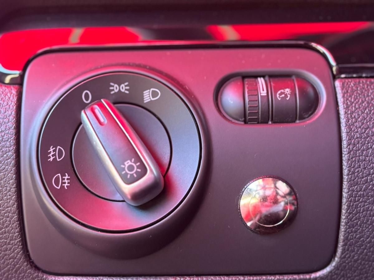 volkswagen-golf-2011-gasolina-1984cc