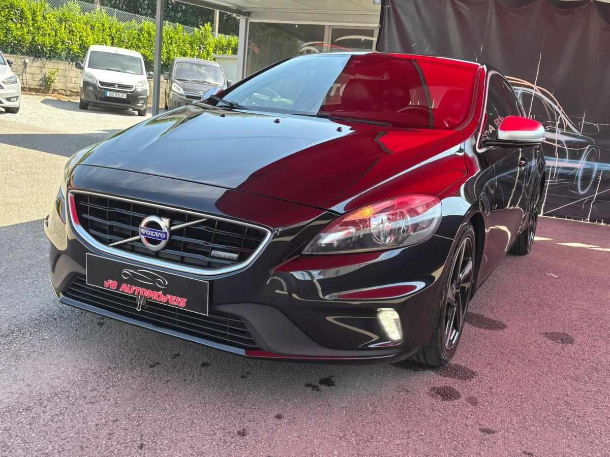 volvo-v40-2013-diesel-1560cc
