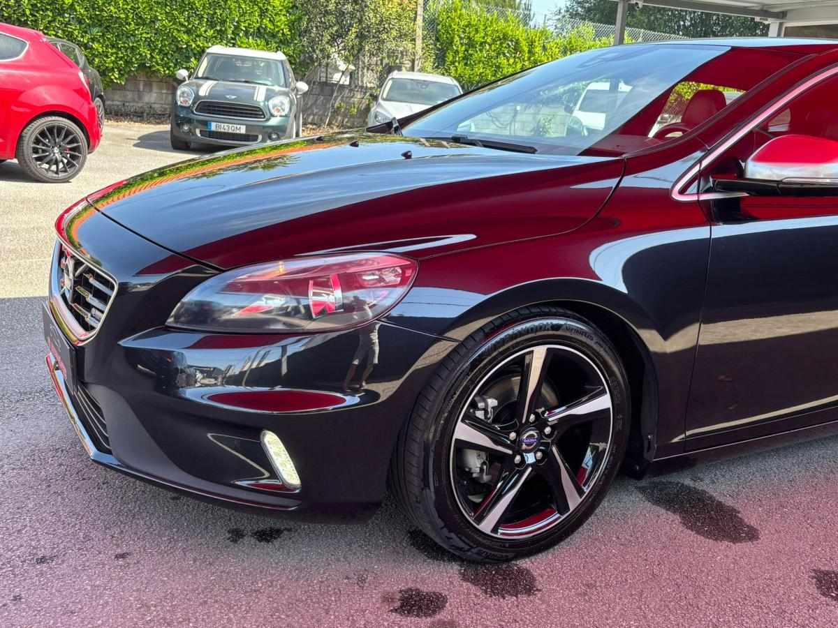 volvo-v40-2013-diesel-1560cc