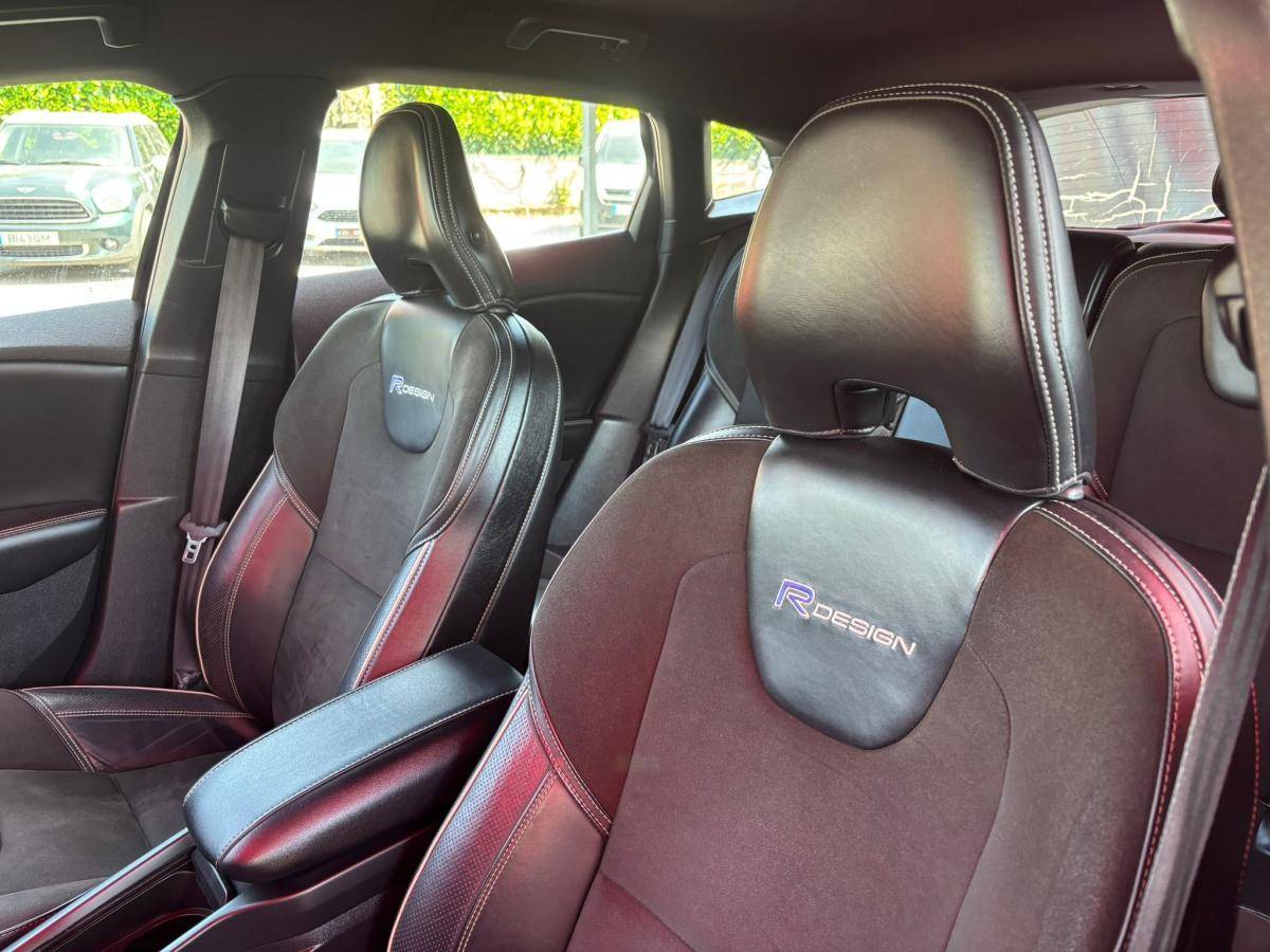 volvo-v40-2013-diesel-1560cc