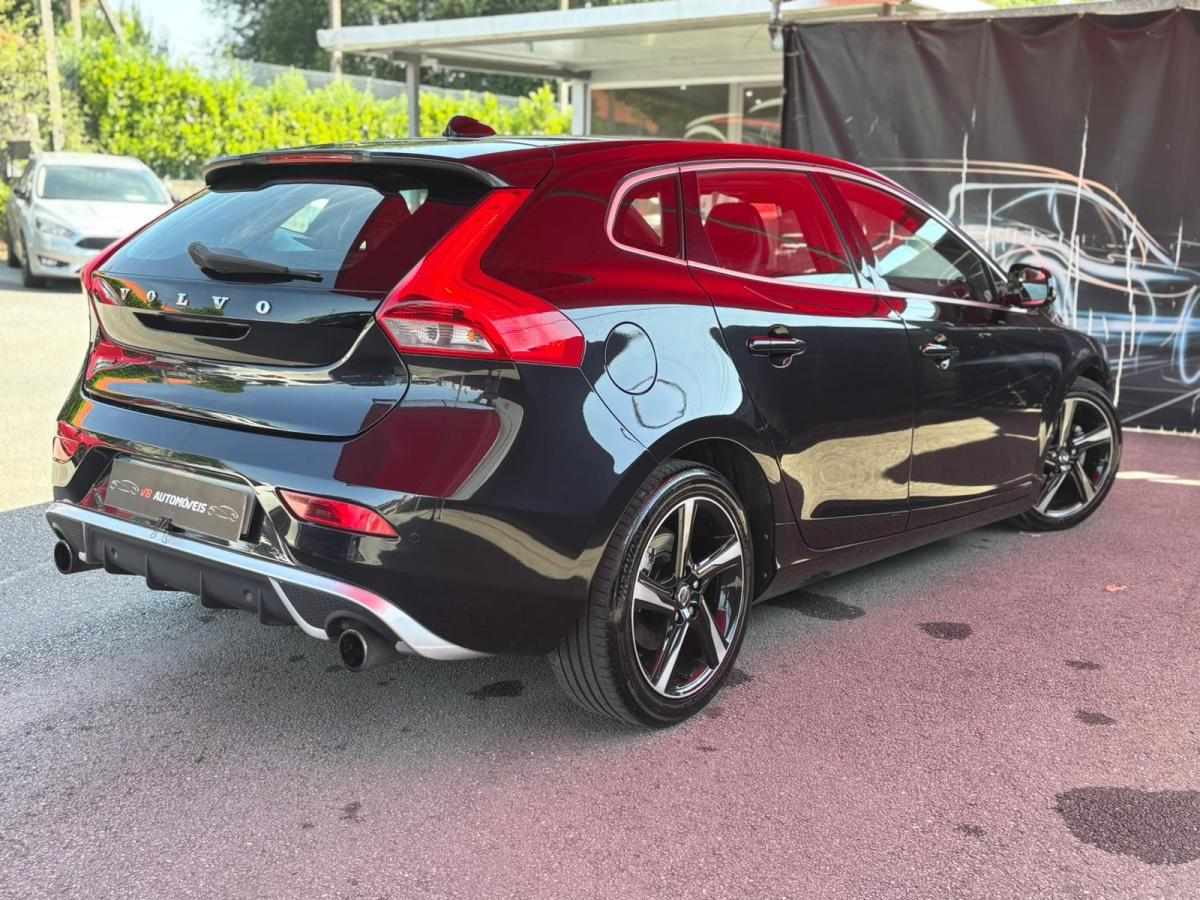 volvo-v40-2013-diesel-1560cc