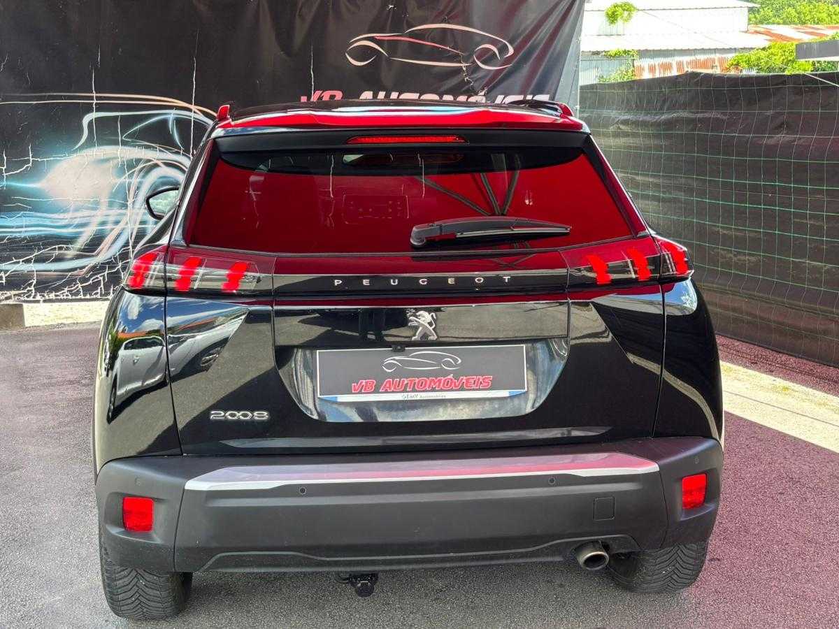 peugeot-2008-2021-diesel-1499cc