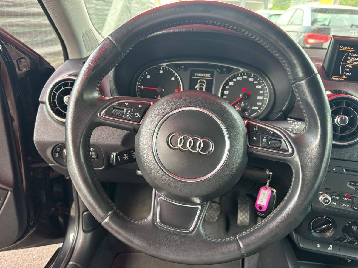 audi-a1-sportback-2013-diesel-1598cc