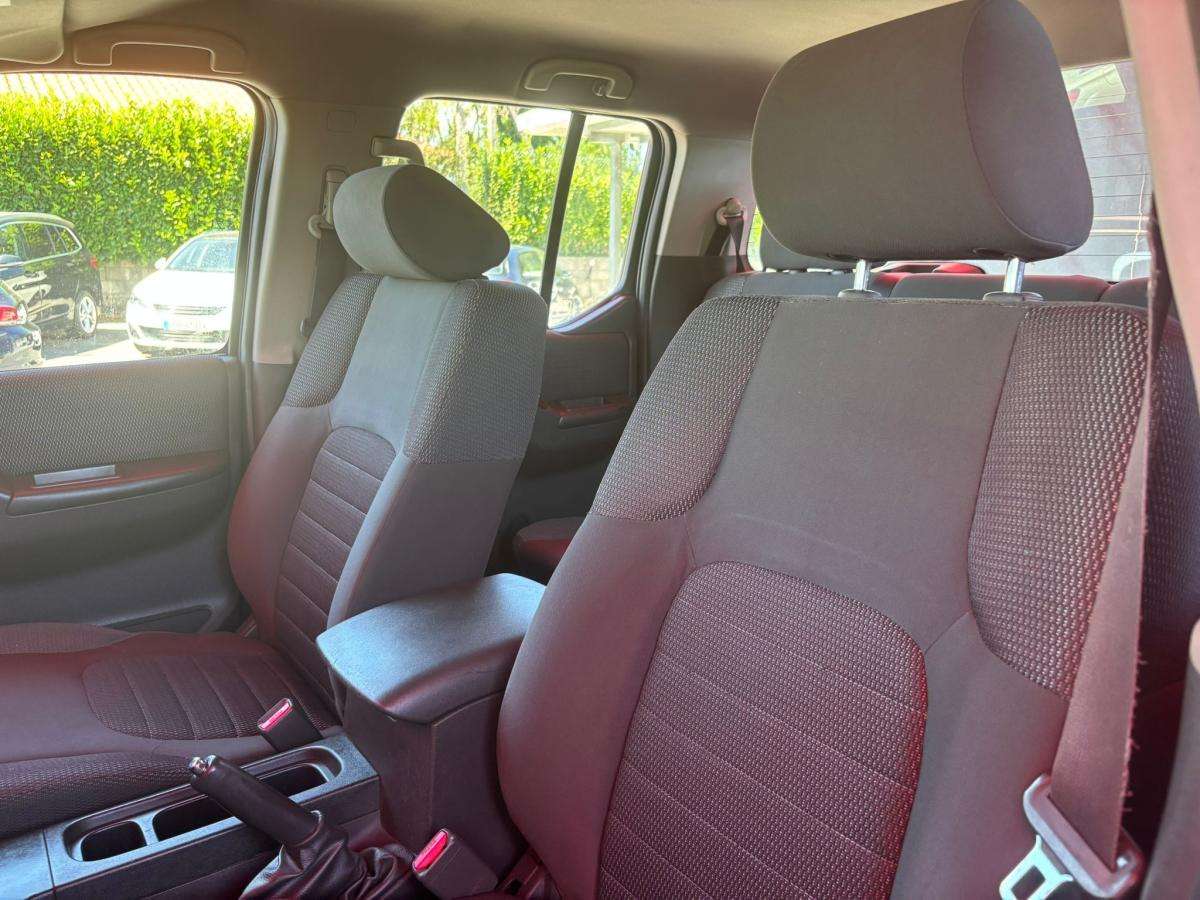 nissan-navara-2012-diesel-2488cc