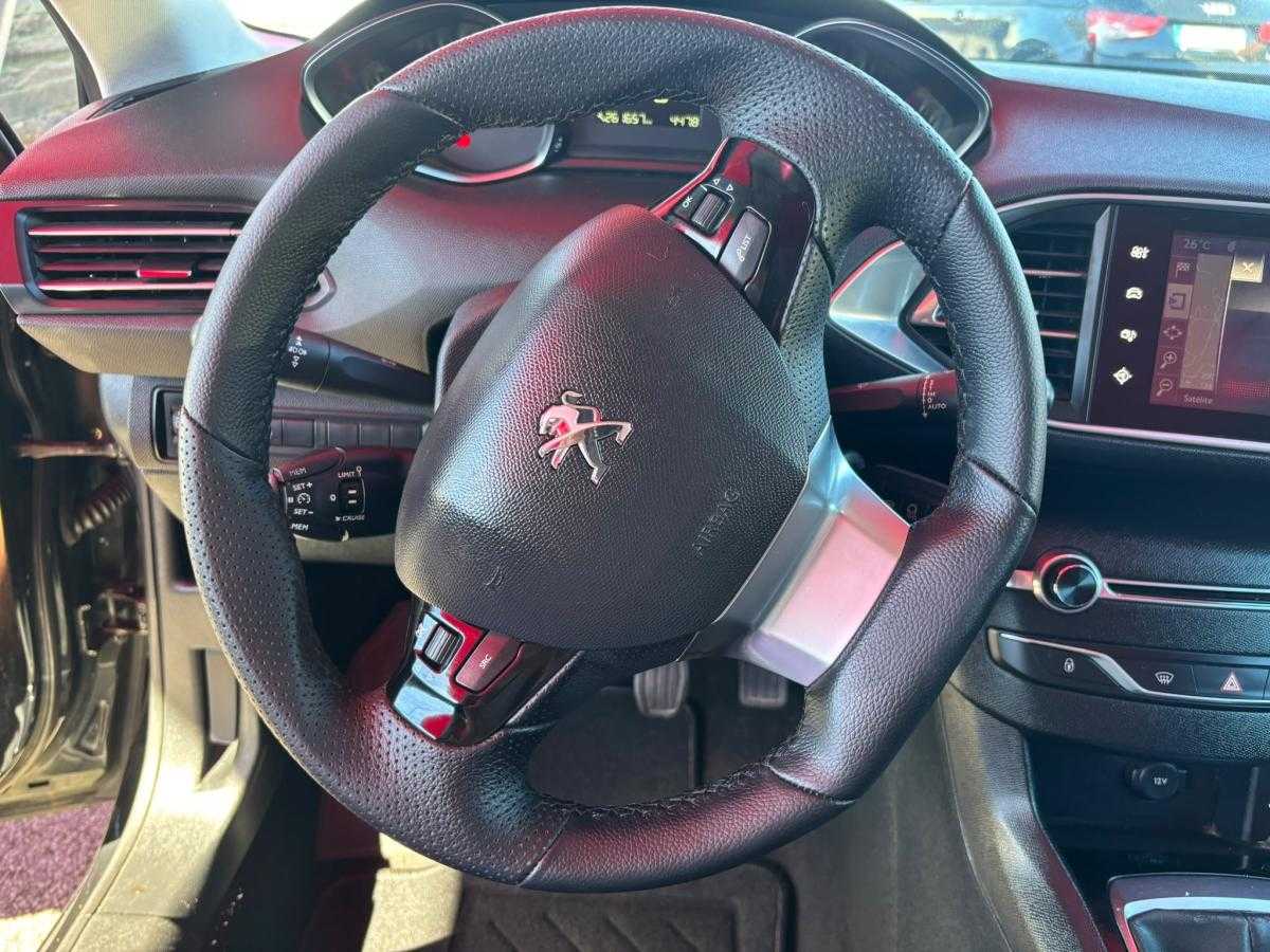 peugeot-308-sw-2015-diesel-1560cc