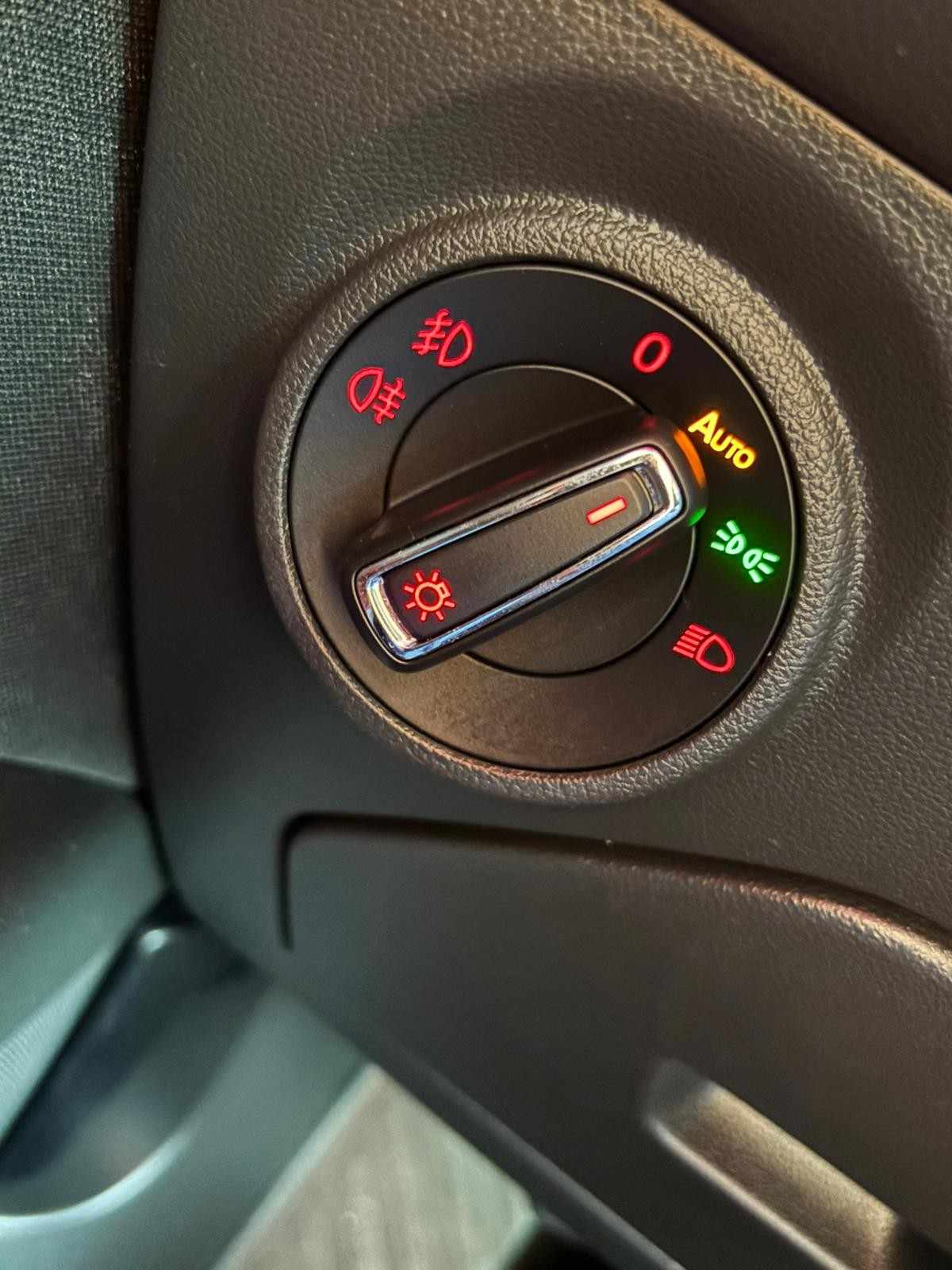 seat-leon-st-2014-diesel-1598cc