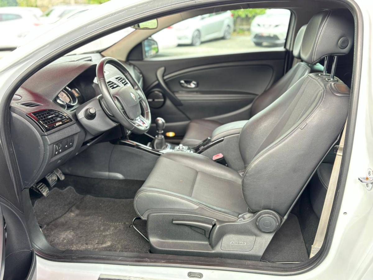 renault-megane-coupe-2014-diesel-1461cc