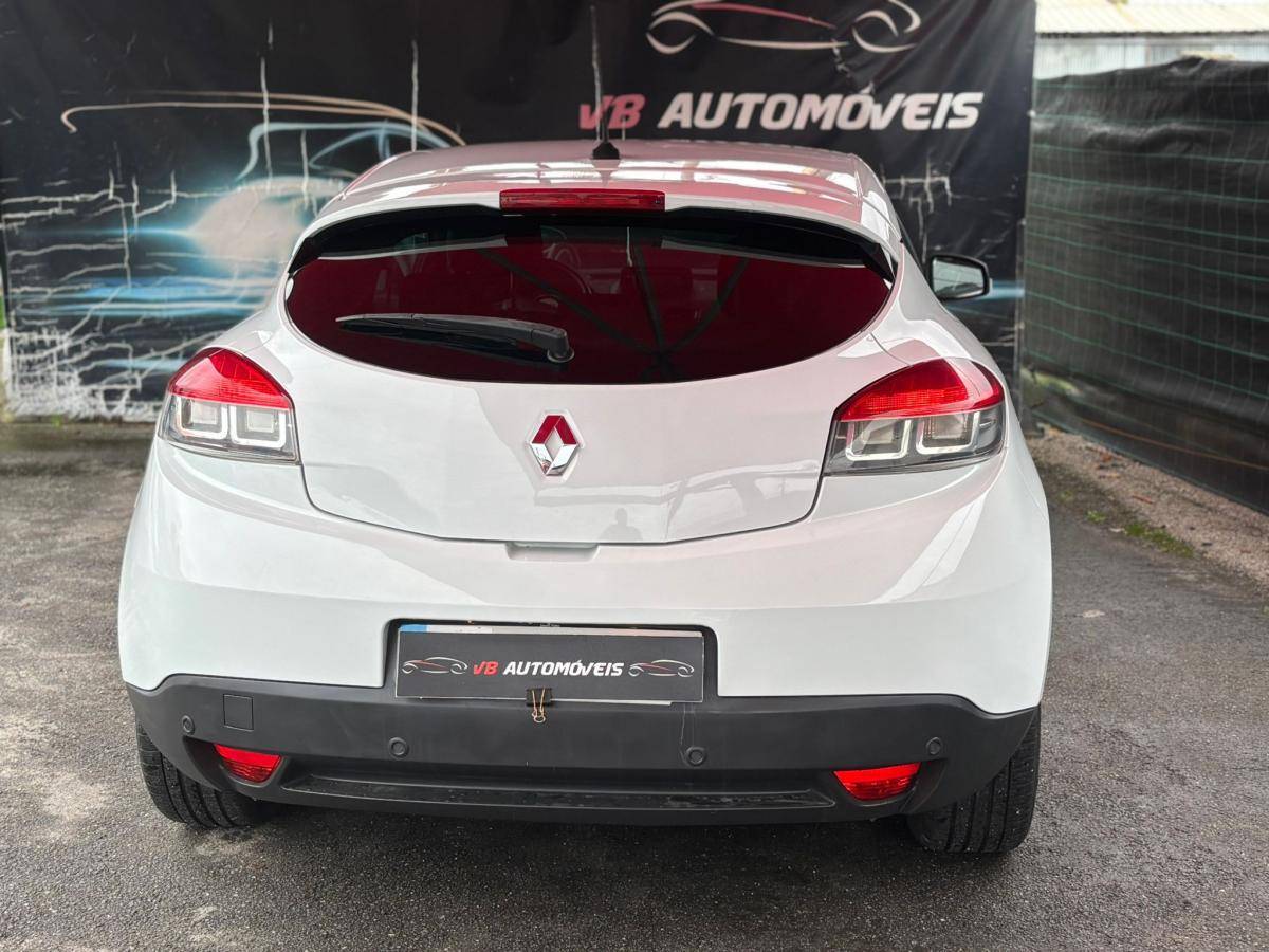 renault-megane-coupe-2014-diesel-1461cc