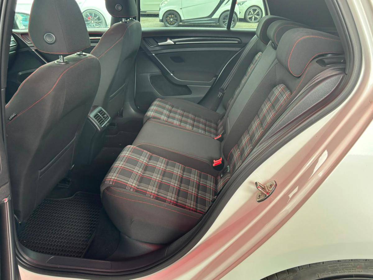 volkswagen-golf-2015-gasolina-1984cc