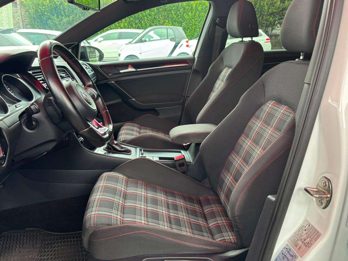volkswagen-golf-2015-gasolina-1984cc